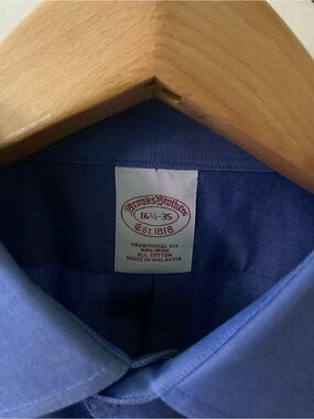 Brooks Brothers Traditional Fit Non-Iron Dress Shirt Blue 16.5 35 L button down